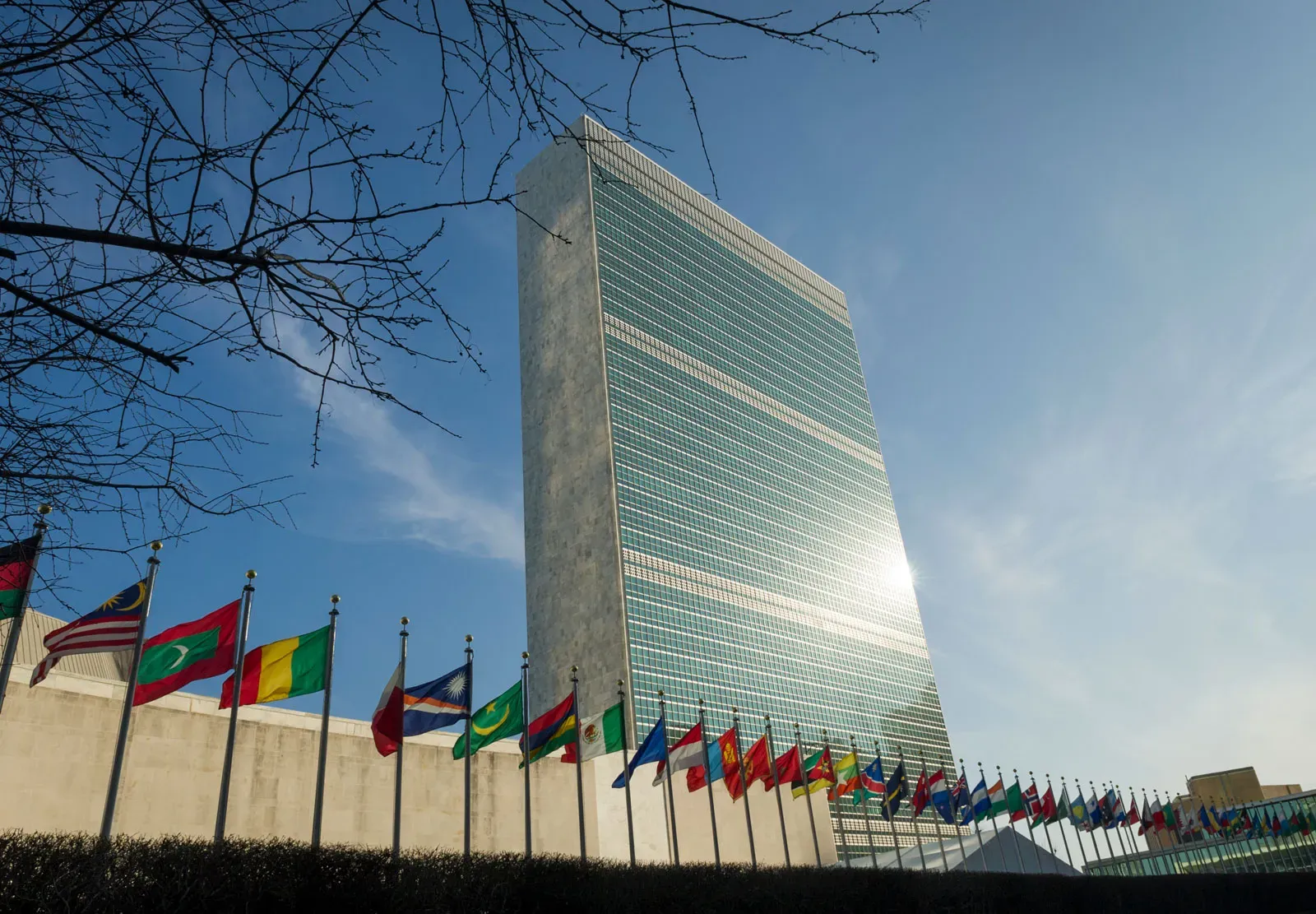 Empowering students. Equipping teachers.